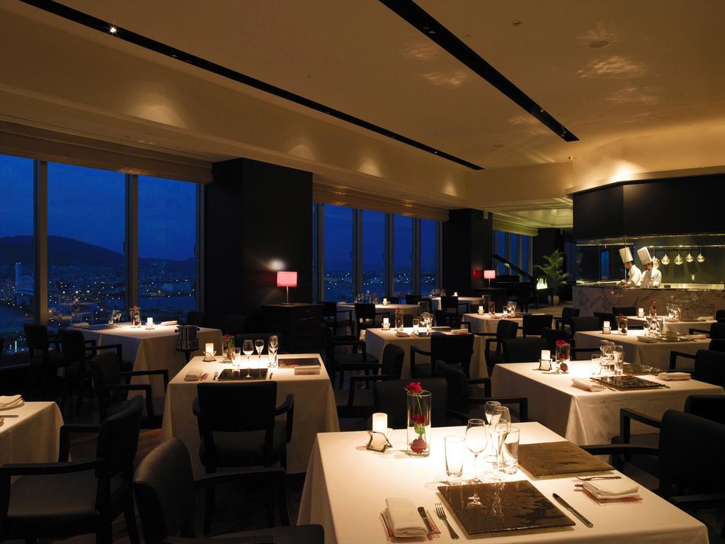 Kobe Bay Sheraton Hotel y Towers Exterior foto