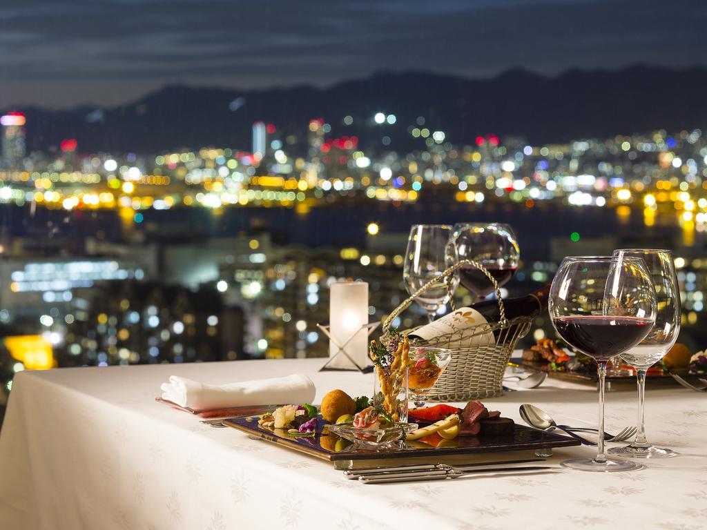 Kobe Bay Sheraton Hotel y Towers Exterior foto